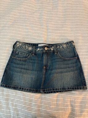 Hollister Embroidered Denim Mini Skirt - Blue